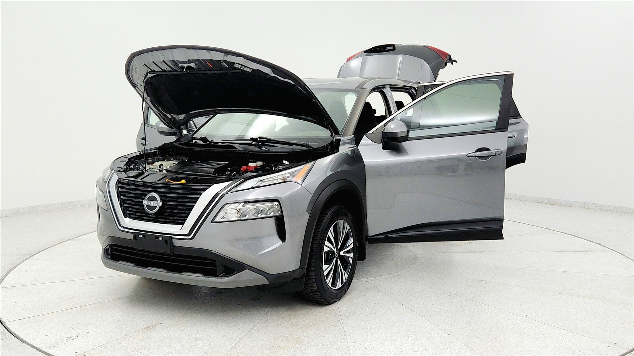 Used 2023 Nissan Rogue SV AWD/4WD image 29