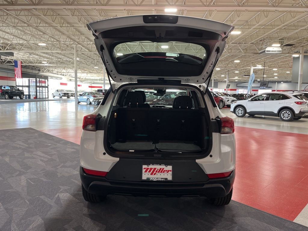 Certified 2023 Chevrolet TrailBlazer LS AWD/4WD image 18