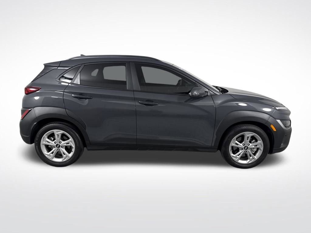 Used 2023 Hyundai Kona SEL w/ Convenience Package image 2