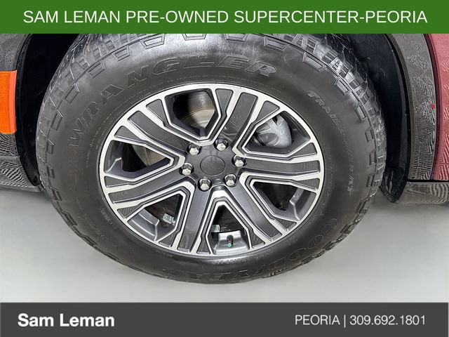 Used 2022 Jeep Wagoneer Series III AWD/4WD image 31