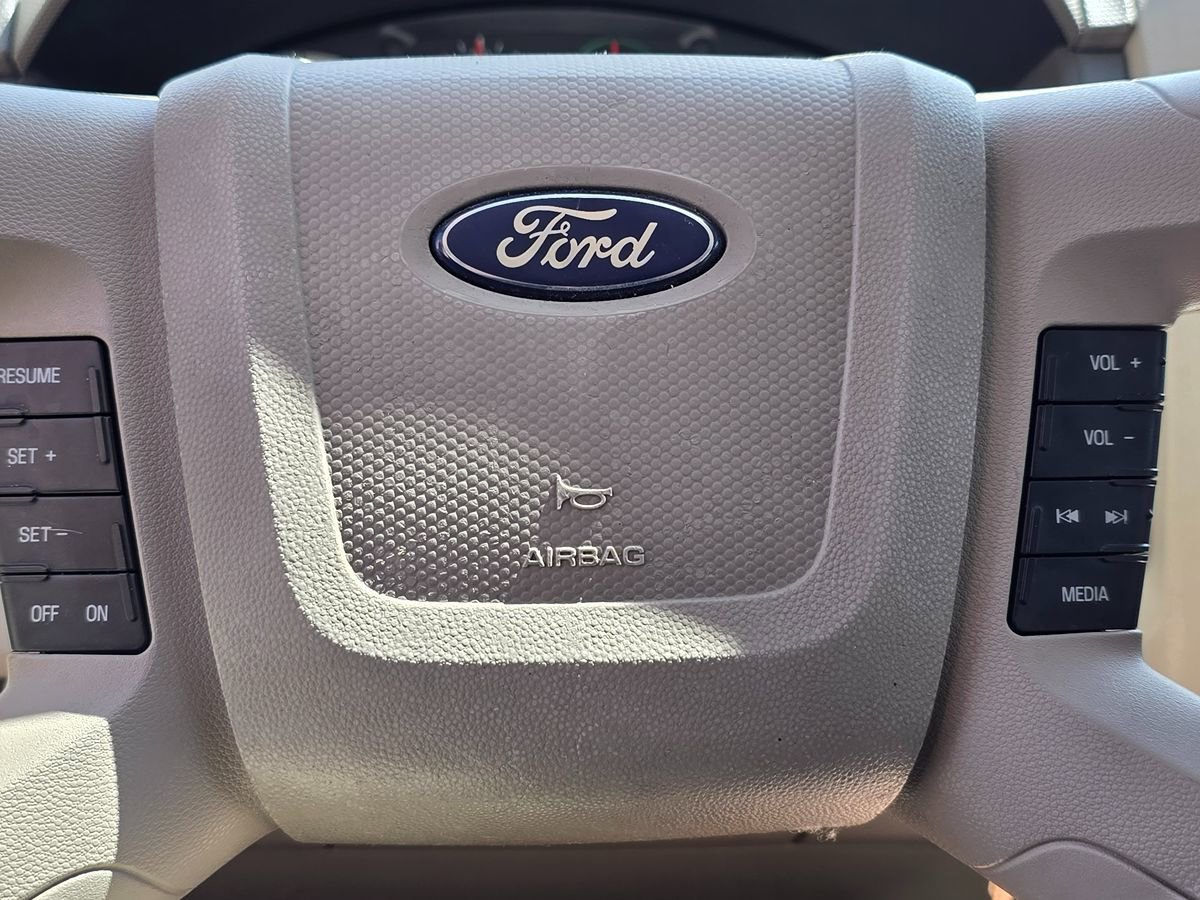 Used 2008 Ford Escape 2WD Hybrid image 34