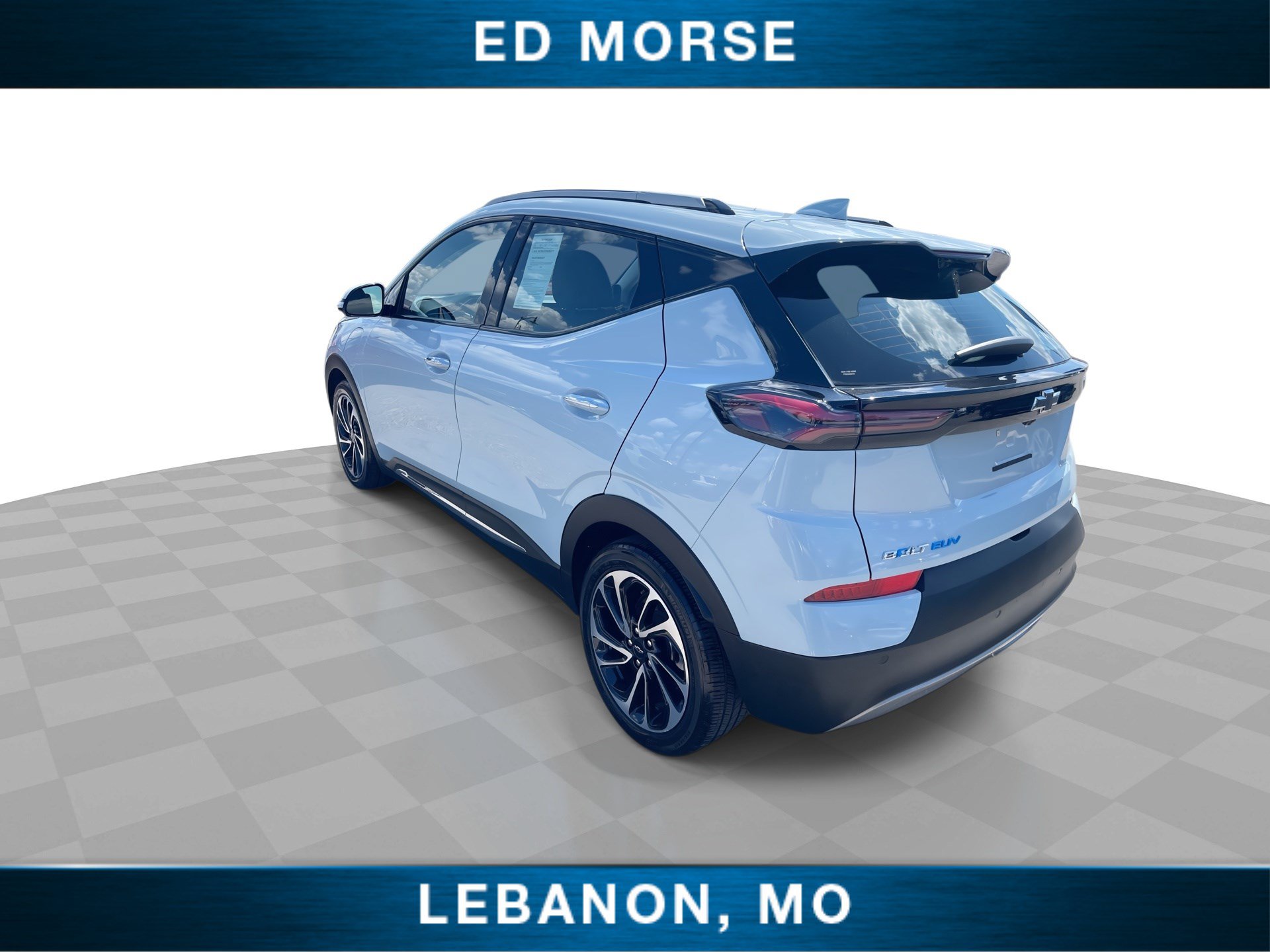 Certified 2023 Chevrolet Bolt EUV Premier w/ Sun & Sound Package FWD image 6