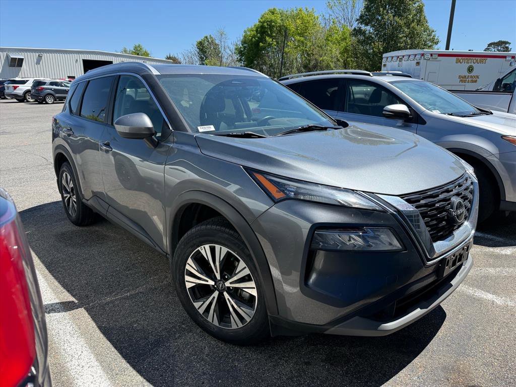 Used 2023 Nissan Rogue SV w/ SV Premium B Package AWD/4WD image 3