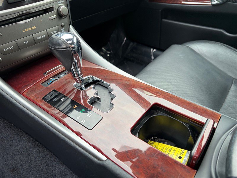 Used 2007 Lexus IS 250 AWD w/ Preferred Accessory Pkg image 25