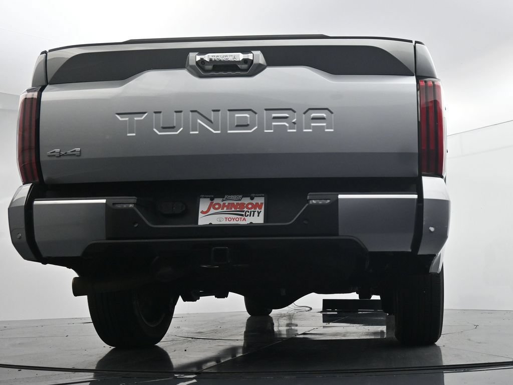 Used 2024 Toyota Tundra Limited AWD/4WD image 35