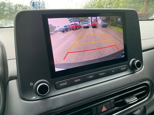 Certified 2023 Hyundai Kona SEL AWD/4WD image 32