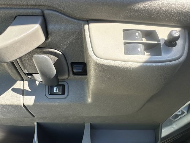 Used 2023 GMC Savana 2500 w/ Driver Convenience Package RWD image 21