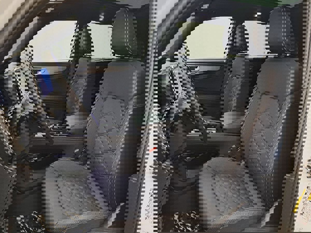 Used 2025 Volkswagen Atlas Cross Sport SE image 12