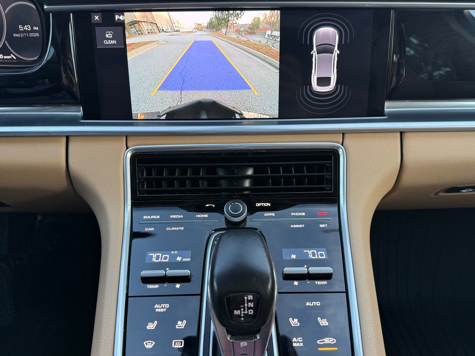 Used 2018 Porsche Panamera 4S image 29