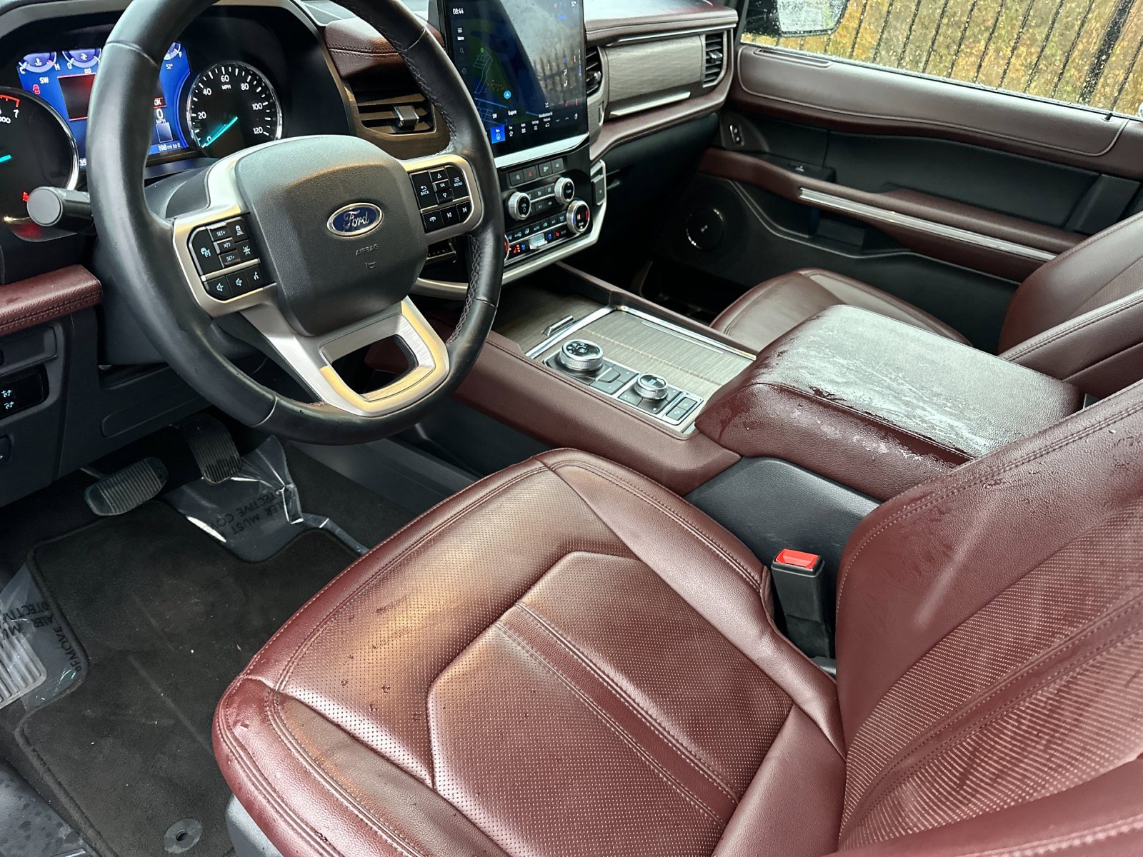 Used 2024 Ford Expedition Max Limited image 10