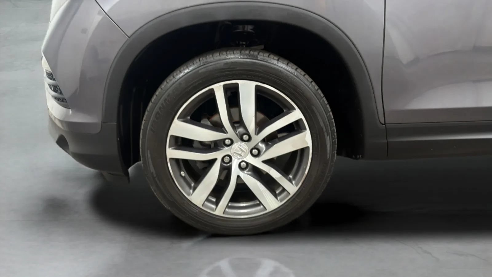 Used 2018 Honda Pilot Elite image 28