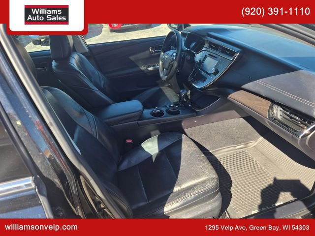 Used 2016 Toyota Avalon Limited w/ Toyota Safety Sense Package FWD image 17