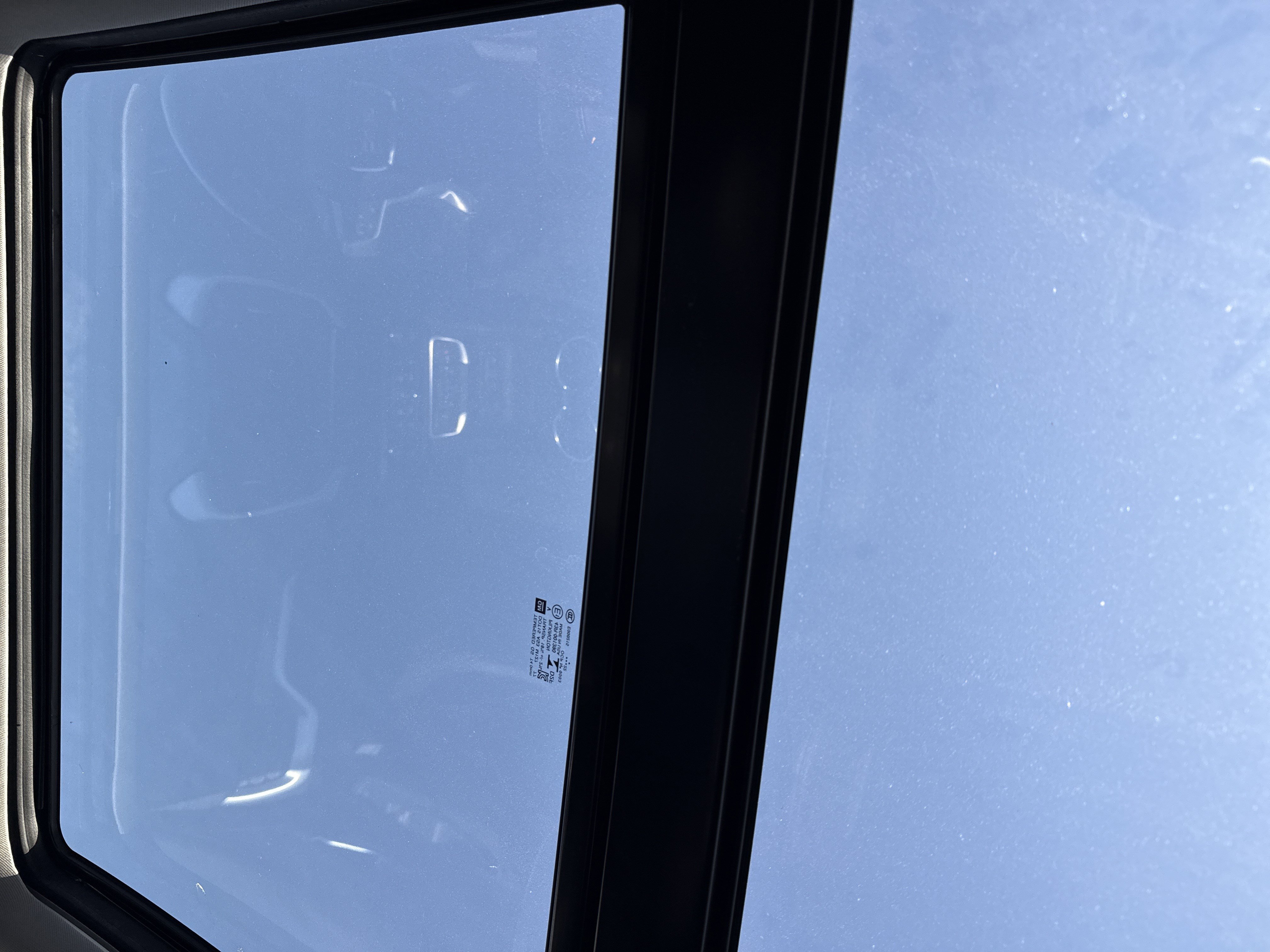 Used 2022 GMC Terrain SLT w/ LPO, Floor Liner Package image 27