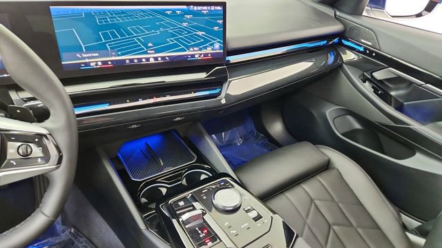 Used 2026 BMW 530i xDrive image 44