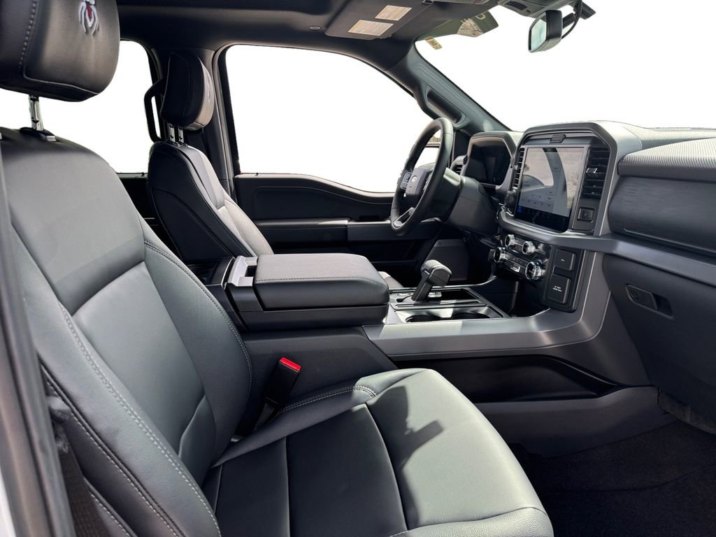 New 2026 Ford F150 XLT w/ Equipment Group 303A High image 18