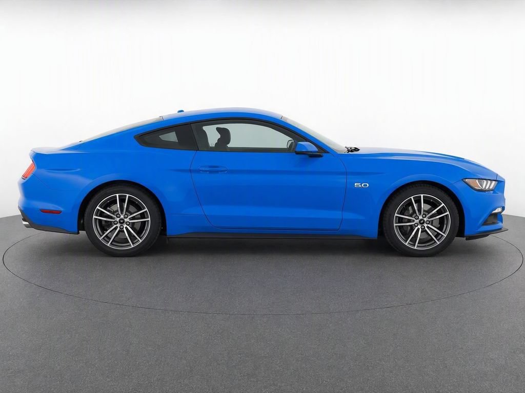 Used 2017 Ford Mustang GT Premium RWD image 8