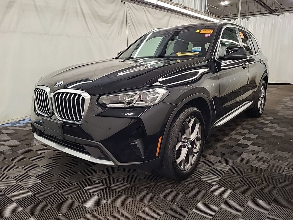 Used 2023 BMW X3 xDrive30i AWD/4WD image 2