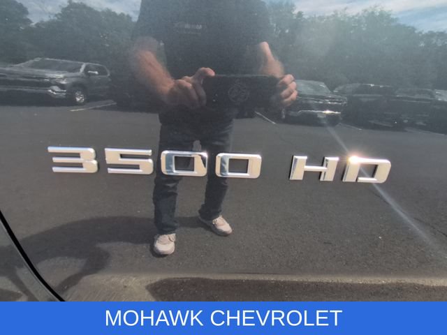 Used 2020 Chevrolet Silverado 3500 LTZ w/ LTZ Premium Package AWD/4WD image 33