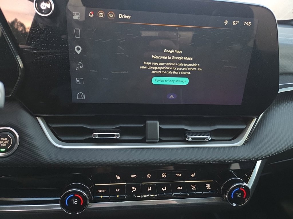Used 2025 Chevrolet Equinox LT w/ Convenience Package II FWD image 10