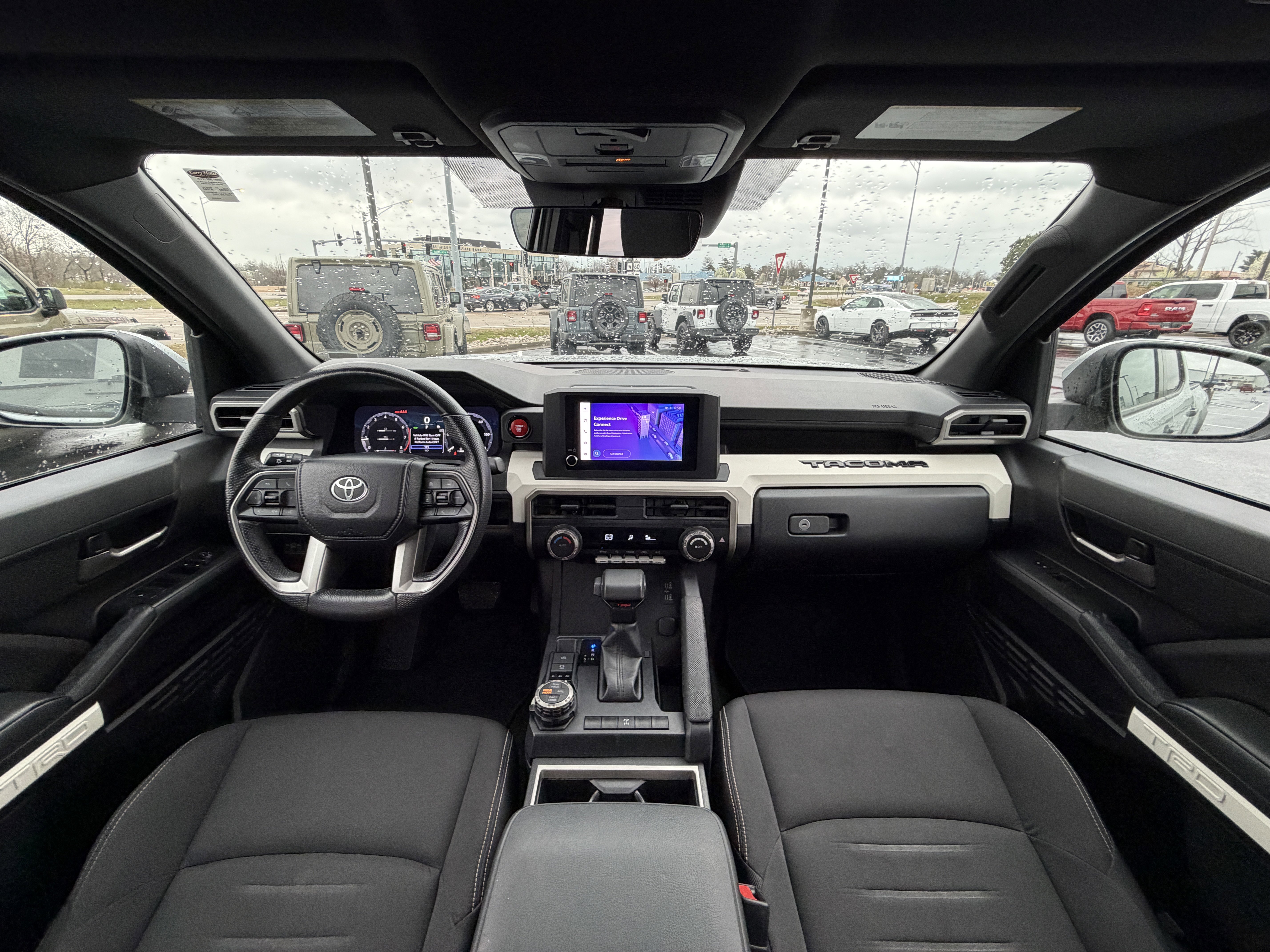 Used 2024 Toyota Tacoma TRD Off-Road AWD/4WD image 11