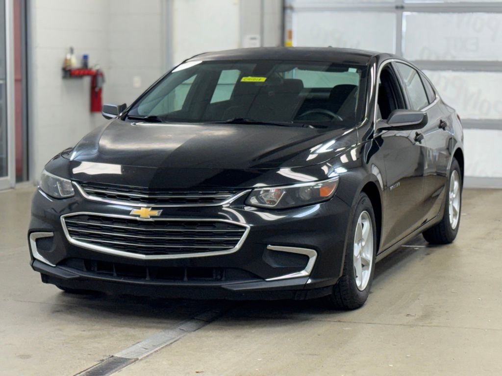 Used 2016 Chevrolet Malibu LS image 3