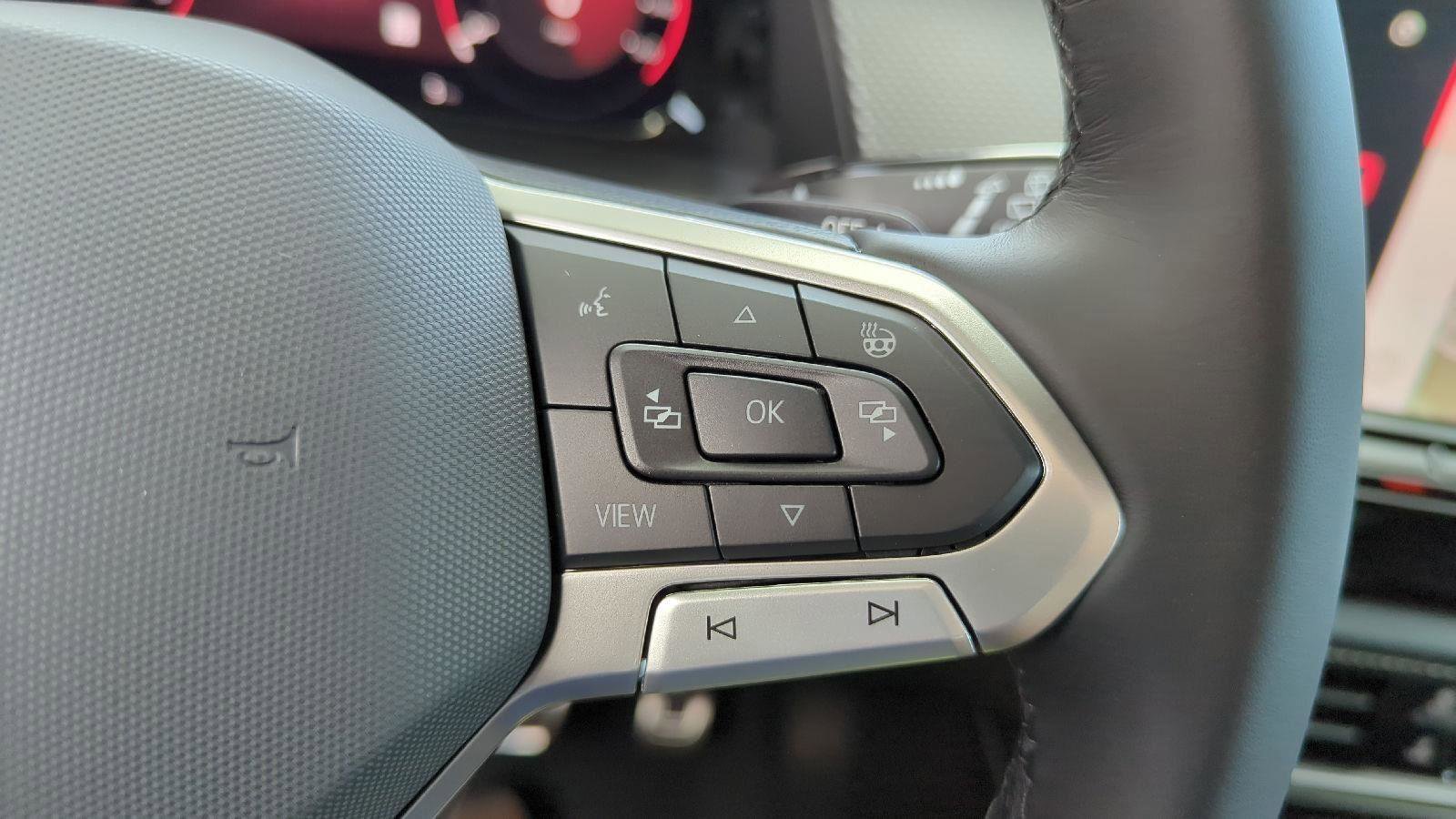 New 2026 Volkswagen Atlas Cross Sport SEL Premium R-Line image 25