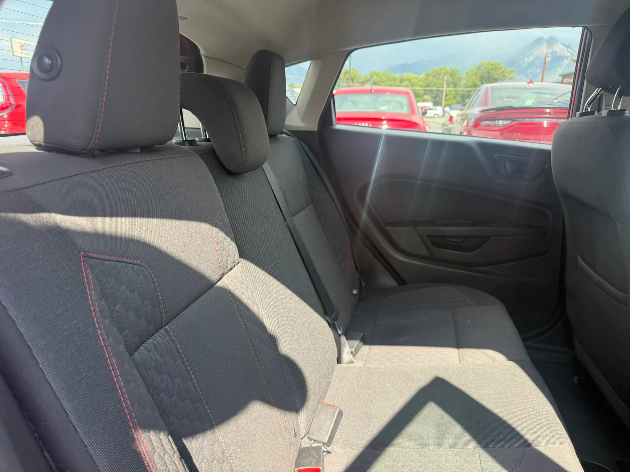 Used 2017 Ford Fiesta SE w/ Equipment Group 201A FWD image 22
