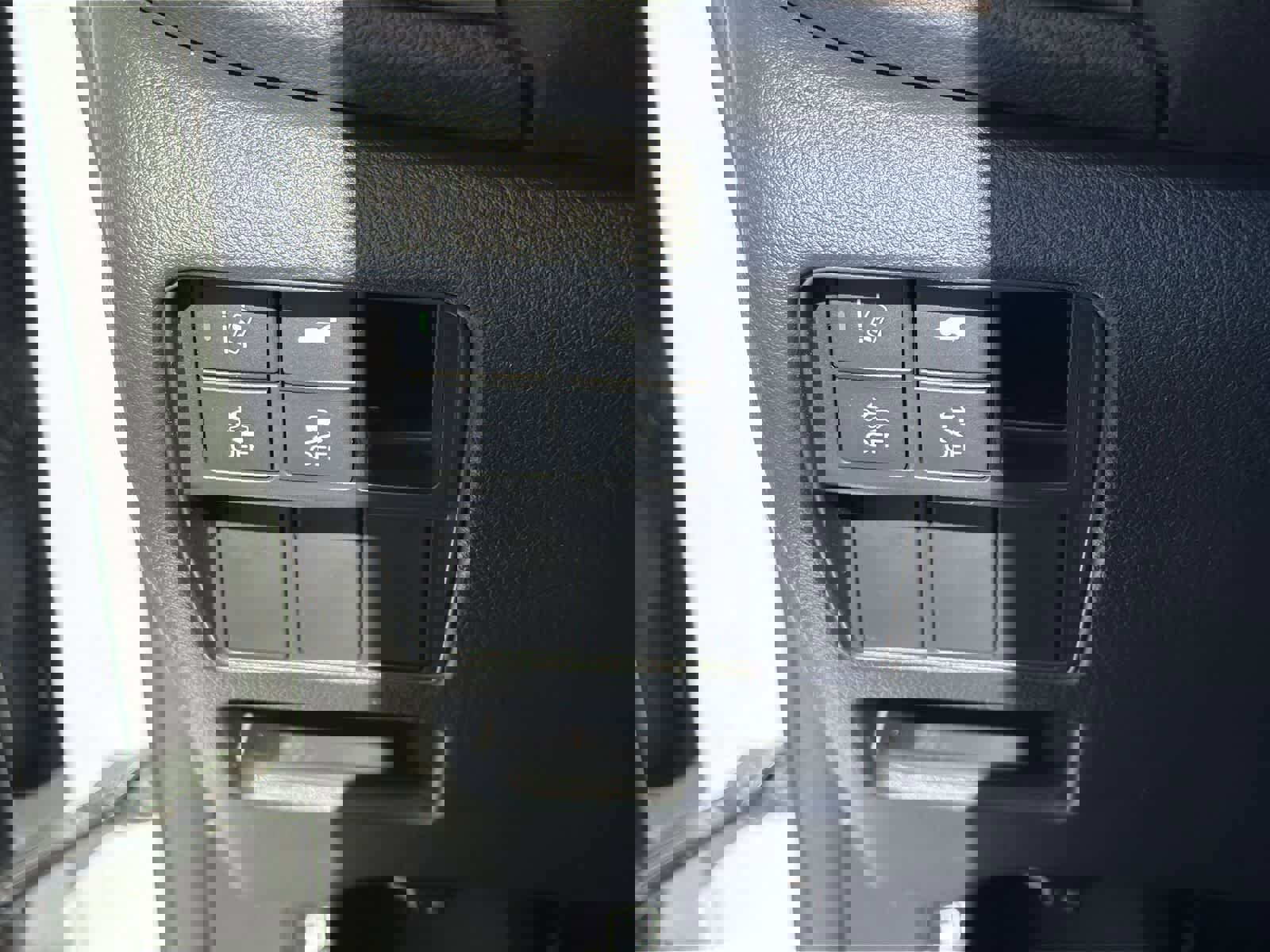 Used 2020 Honda CR-V EX-L image 32