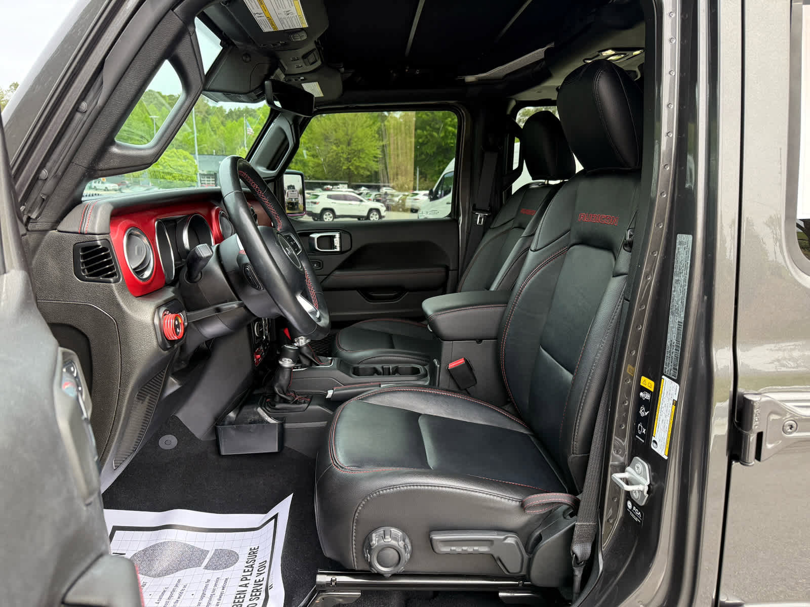 Used 2021 Jeep Gladiator Rubicon image 12