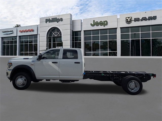 New 2026 RAM 5500 Tradesman image 7