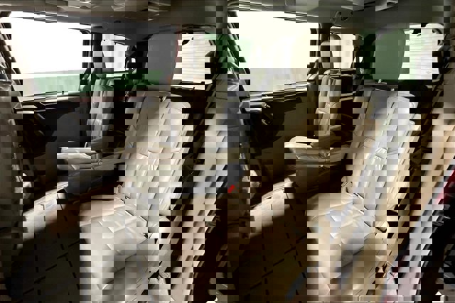 Used 2012 Chrysler Town & Country Limited w/ Luxury Group image 26