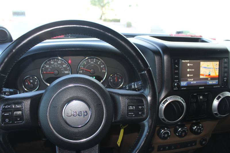 Used 2012 Jeep Wrangler Rubicon w/ PWR Convenience Group AWD/4WD image 20