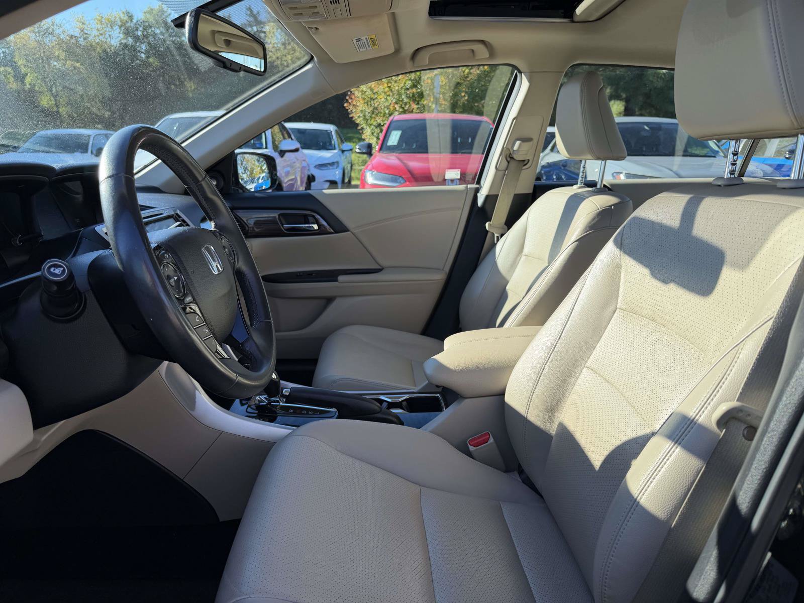 Used 2016 Honda Accord EX-L image 13
