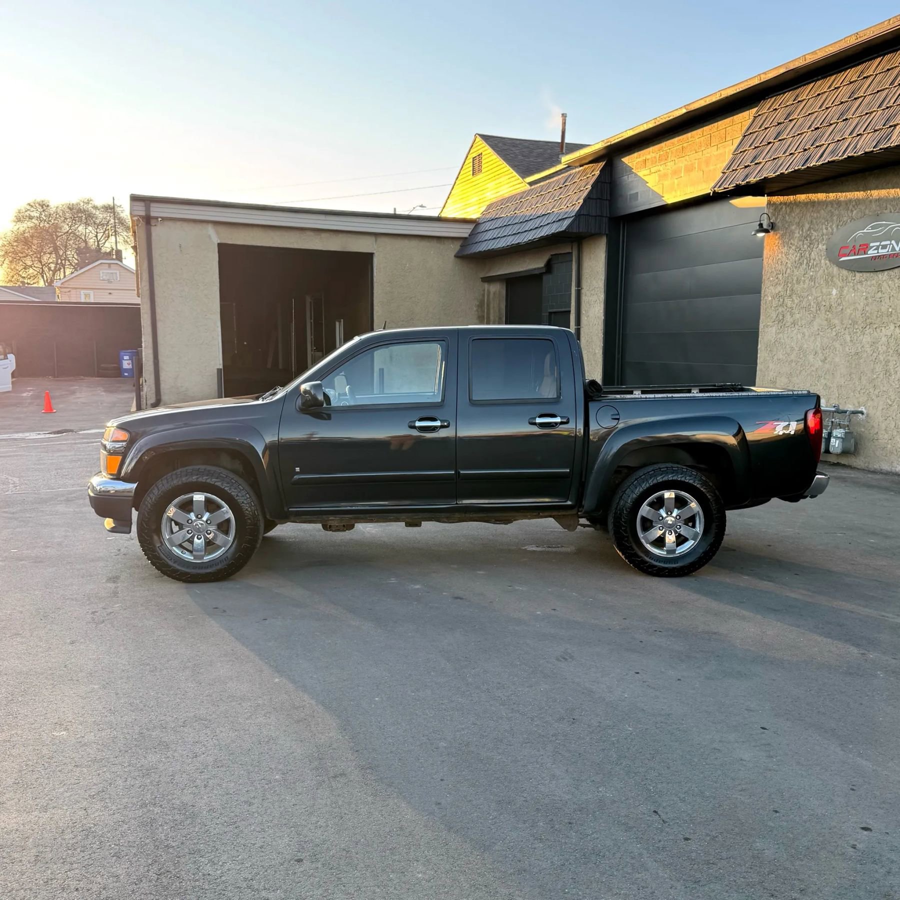 Used 2009 Chevrolet Colorado LT w/ LT Preferred Equipment Group AWD/4WD image 15