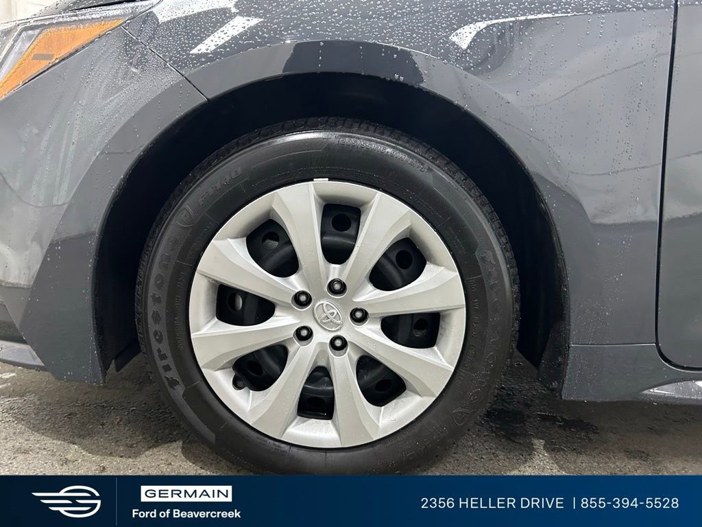 Used 2025 Toyota Corolla LE image 12