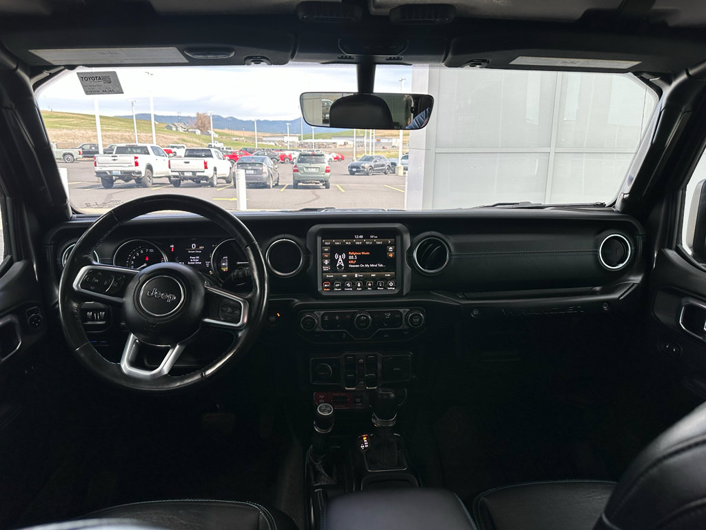 Used 2021 Jeep Wrangler Unlimited Rubicon 4xe w/ Steel Bumper Group image 19