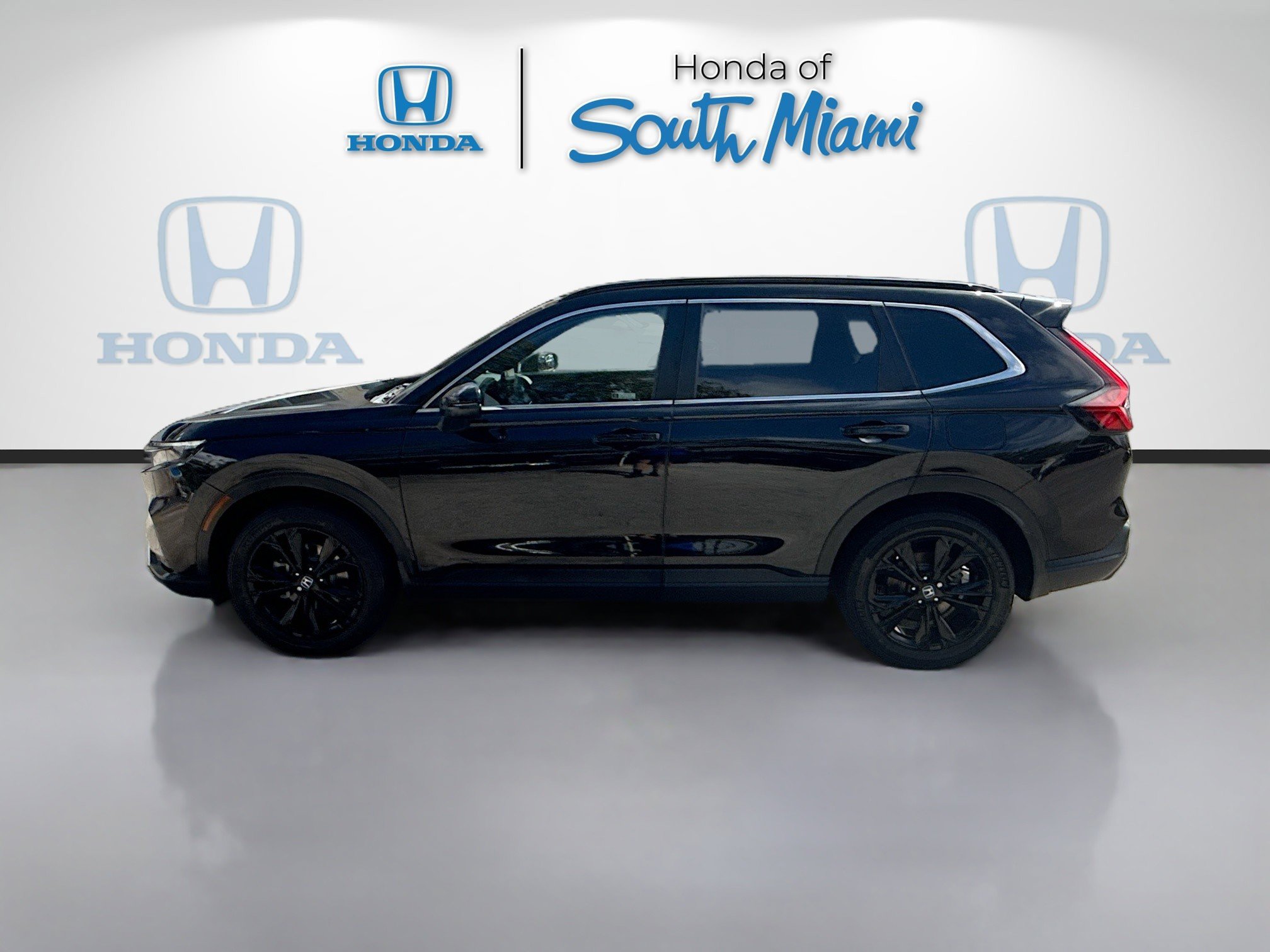 Certified 2024 Honda CR-V Sport Touring image 4