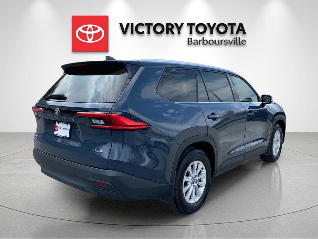 Used 2024 Toyota Grand Highlander XLE image 7