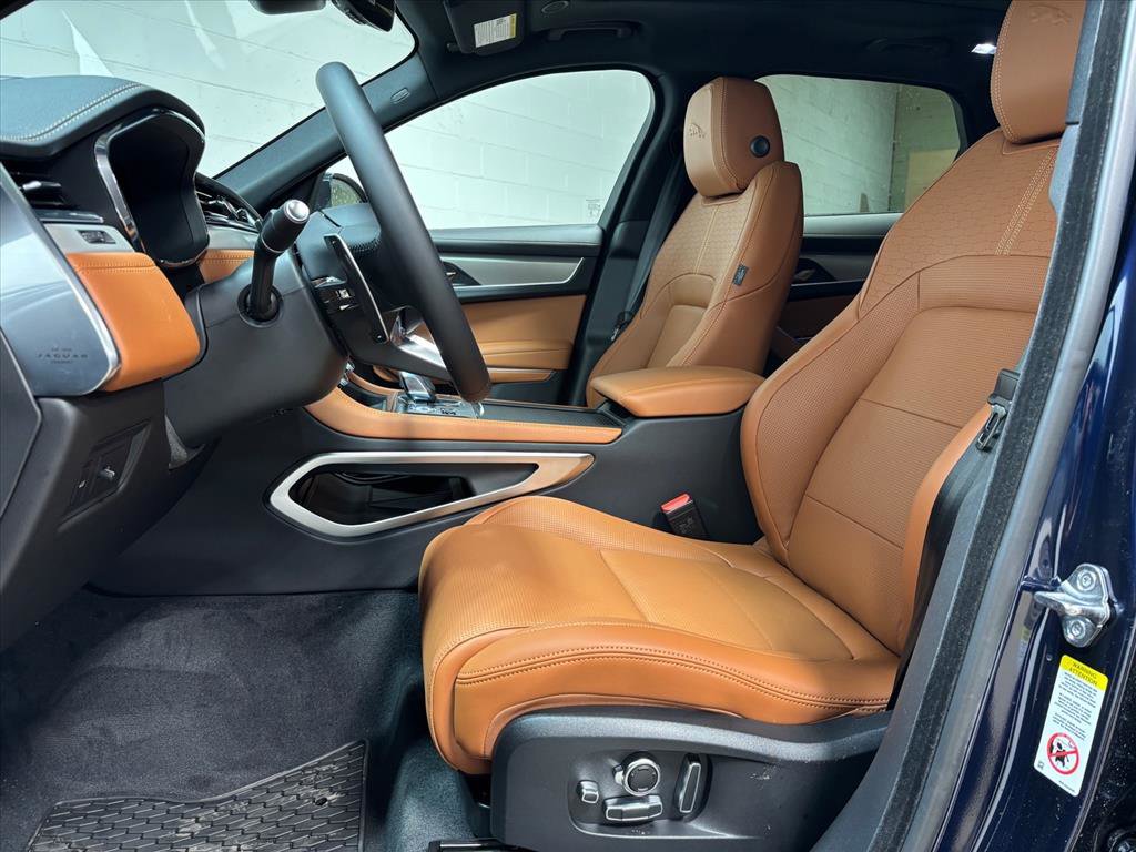 New 2026 Jaguar F-PACE R-Dynamic S image 24