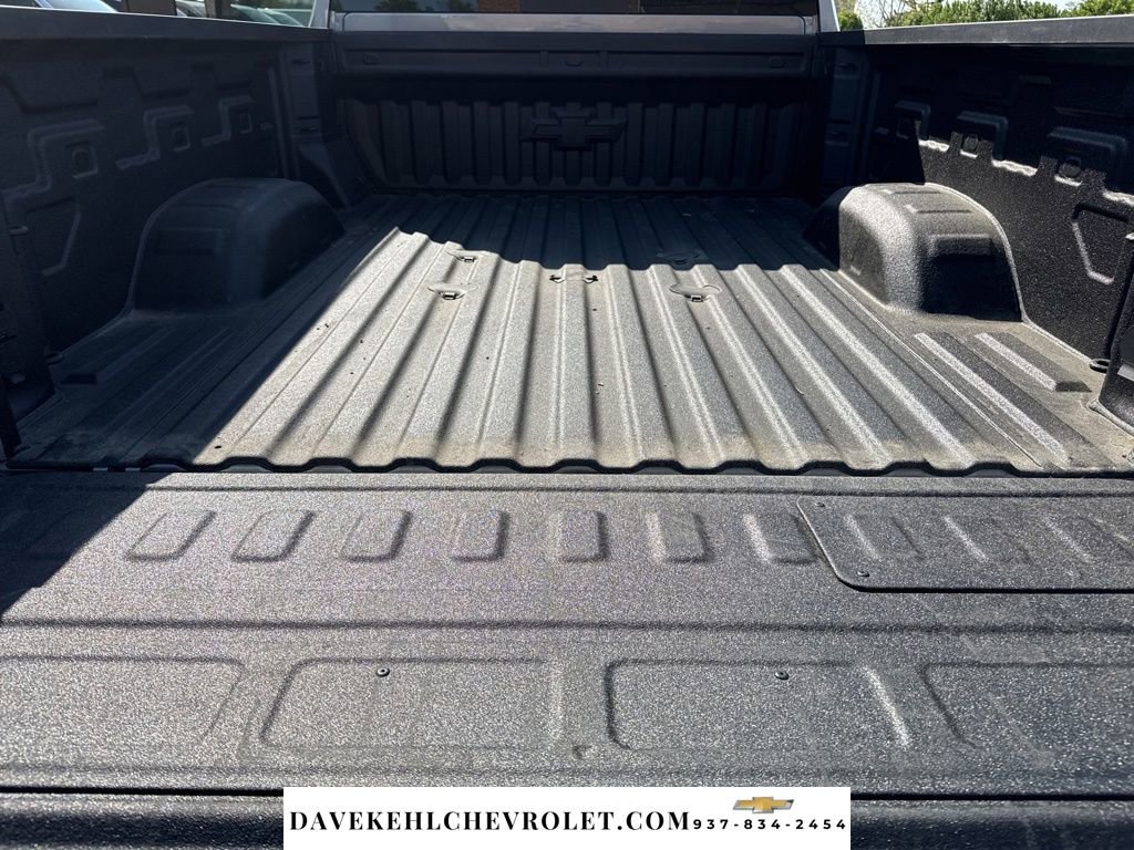 Used 2025 Chevrolet Silverado 2500 LTZ w/ LTZ Premium Package AWD/4WD image 31