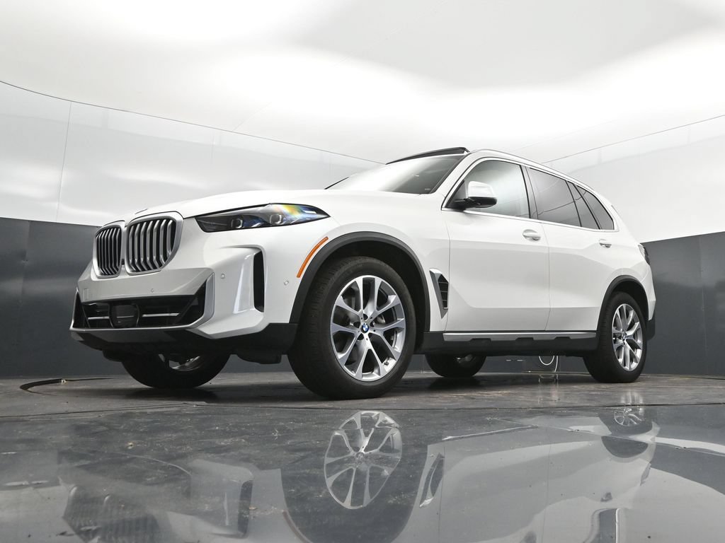 Certified 2026 BMW X5 xDrive40i w/ Climate Comfort Package AWD/4WD image 38