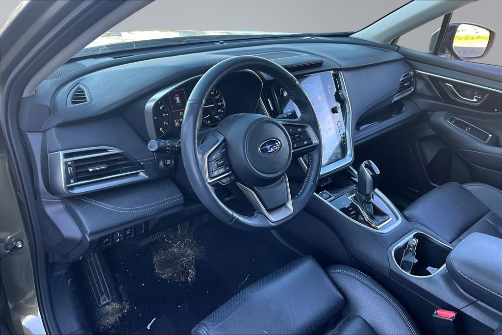 Used 2023 Subaru Outback Touring AWD/4WD image 17