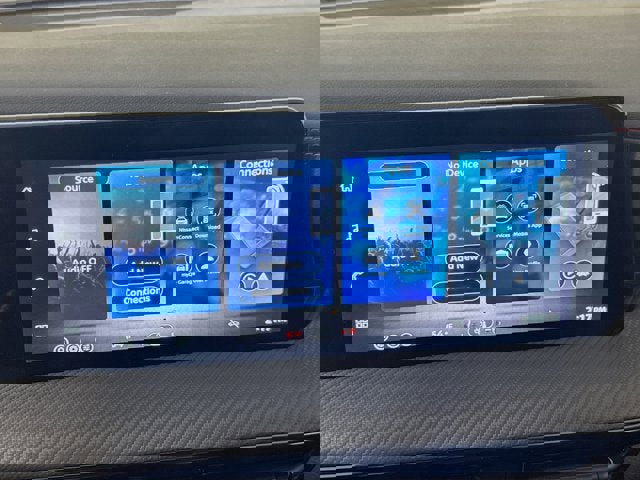 New 2026 Nissan Kicks SR w/ Cold Weather Package image 13