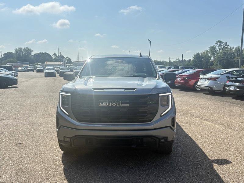 Used 2026 GMC Sierra 1500 Elevation w/ Preferred Package AWD/4WD image 3