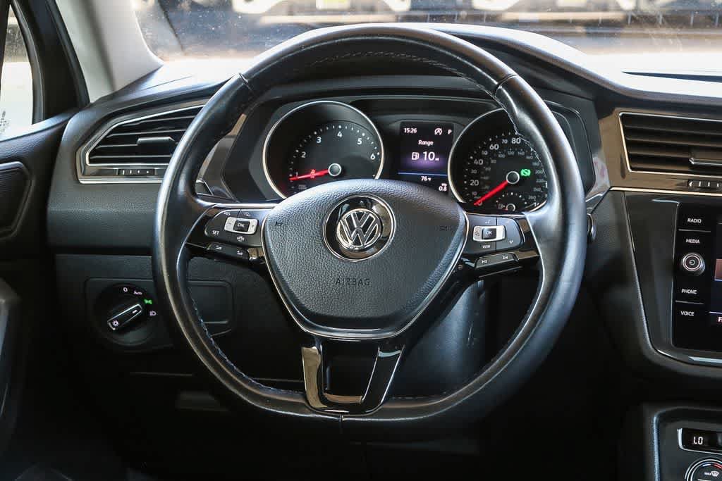 Used 2019 Volkswagen Tiguan SE w/ Panoramic Sunroof Package AWD/4WD image 17