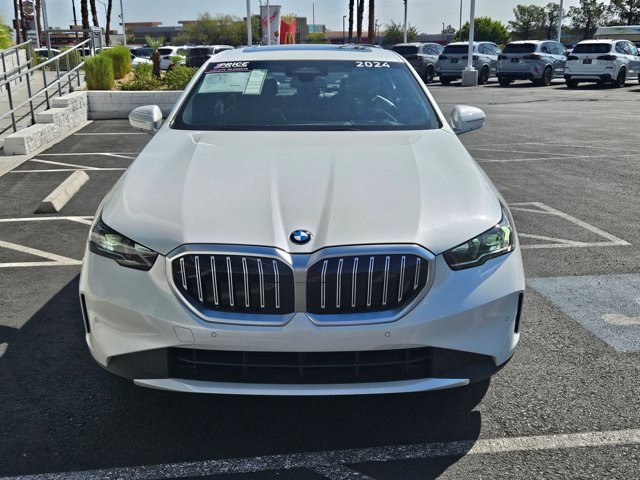 Used 2024 BMW 530i w/ Convenience Package RWD image 2