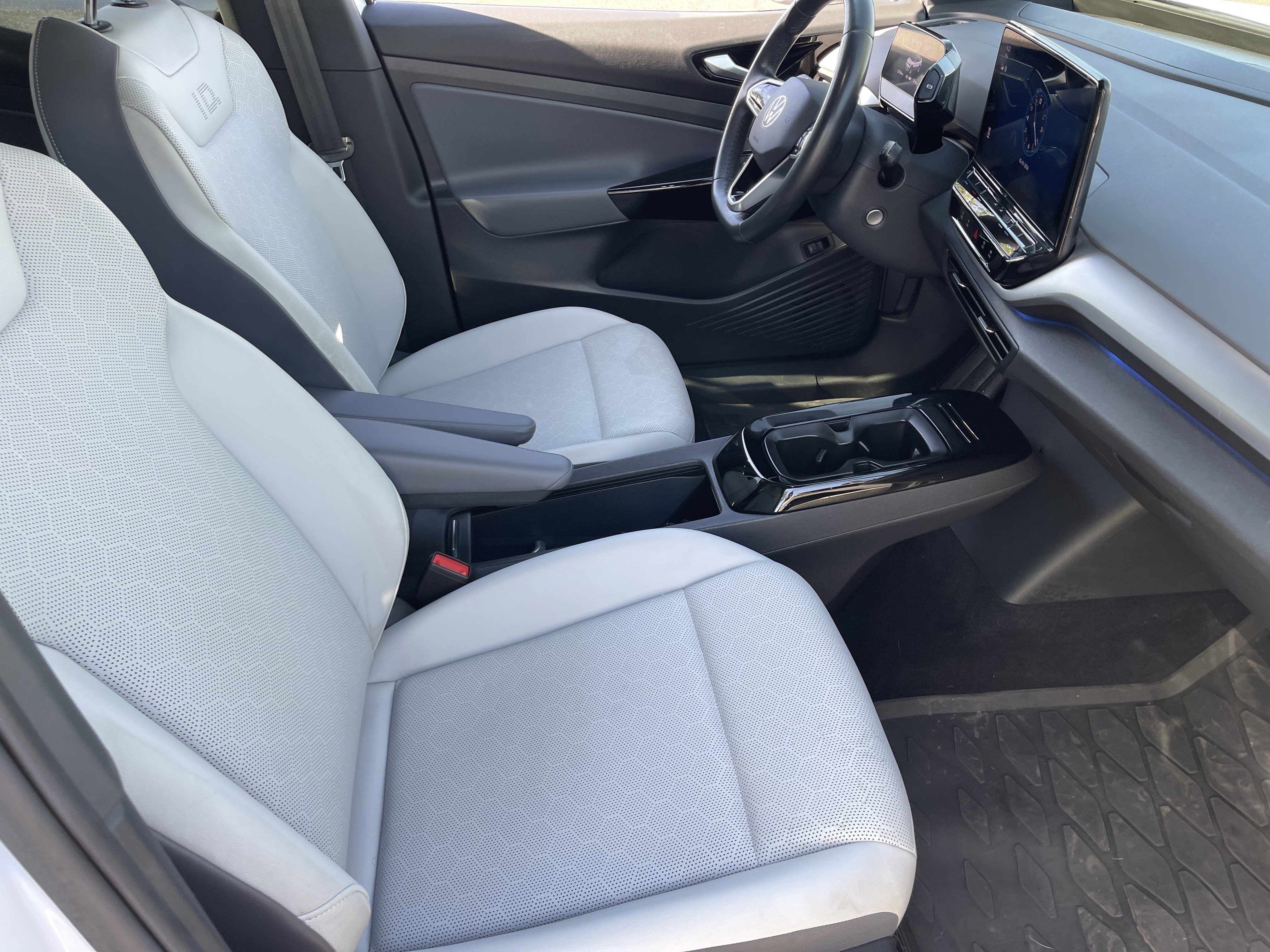 Used 2021 Volkswagen ID.4 Pro S w/ Gradient Package AWD/4WD image 12