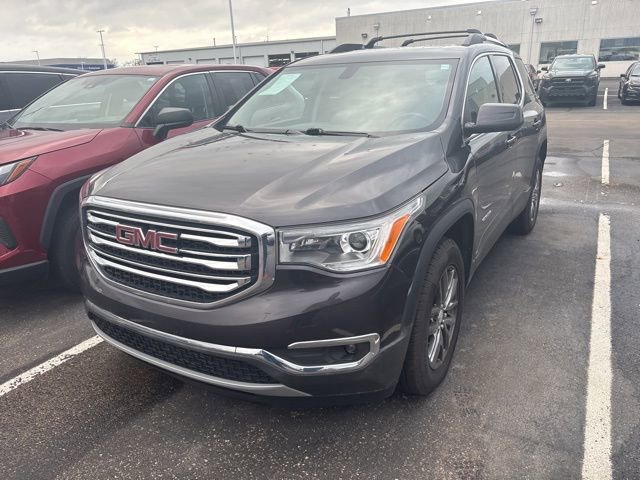 Used 2017 GMC Acadia SLT image 3