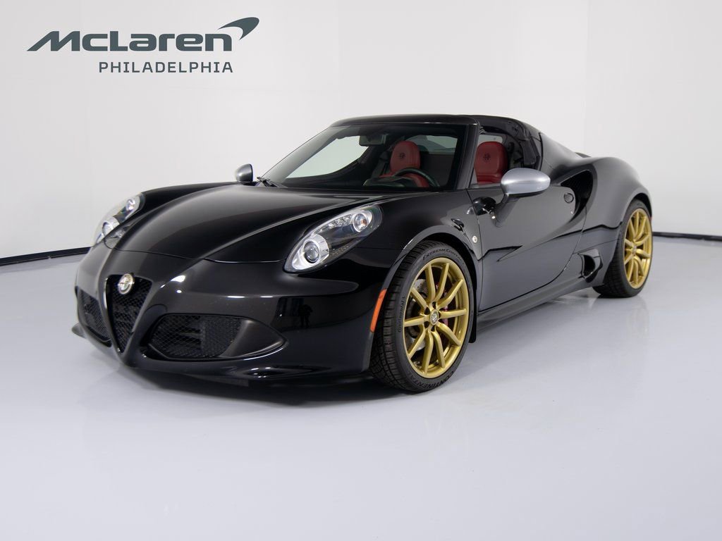 Used 2016 Alfa Romeo 4C Spider image 2