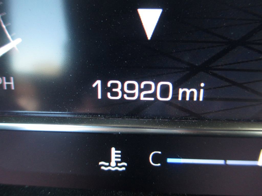 Used 2024 GMC Sierra 1500 SLT w/ SLT Premium Plus Package image 34